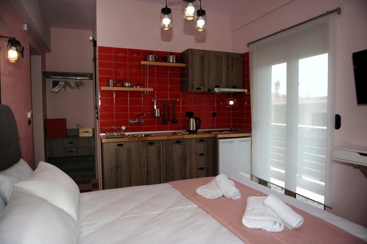 Candy'S Boutique Rooms Asprovalta Dış mekan fotoğraf